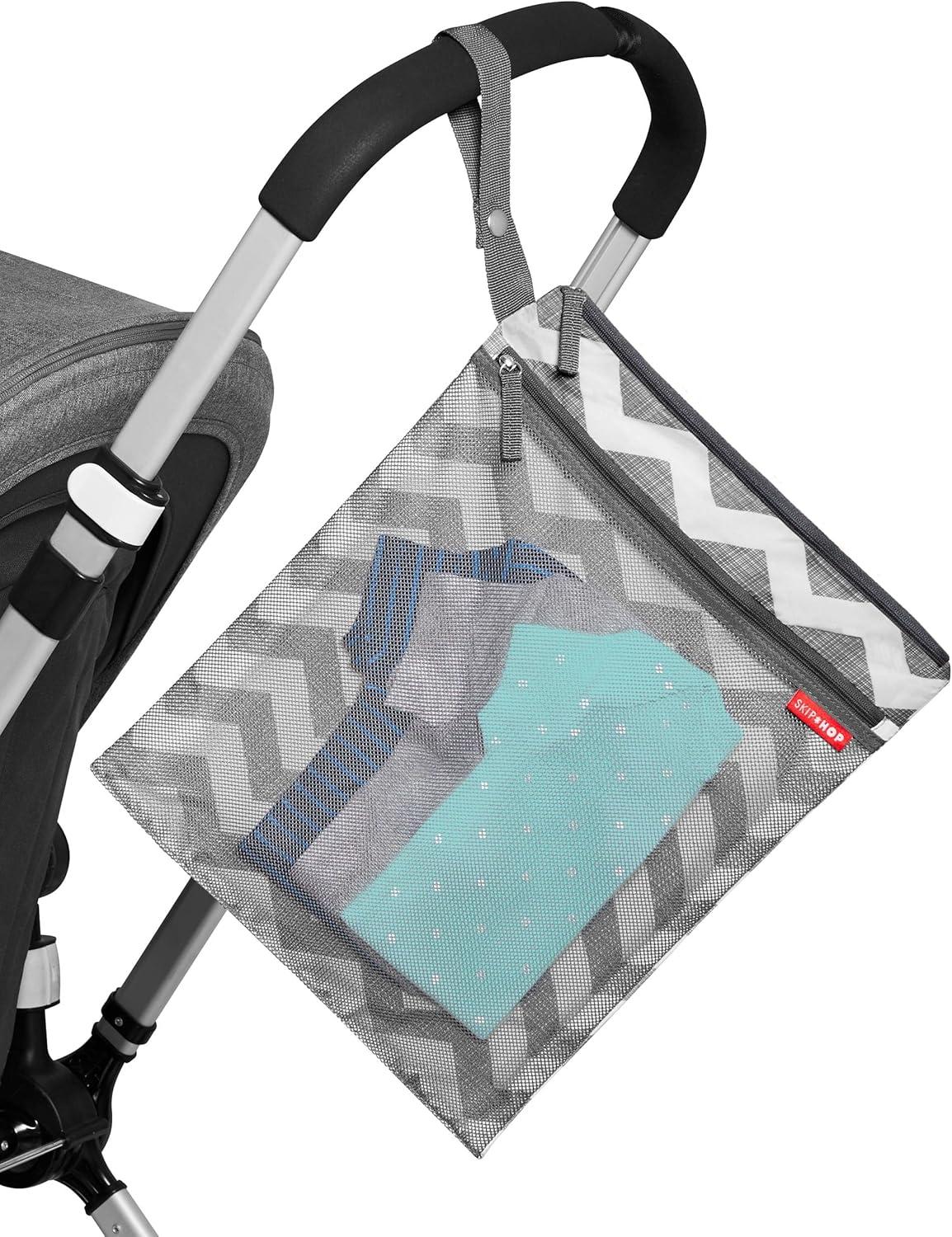 imageSkip Hop Wet Dry BagChevron